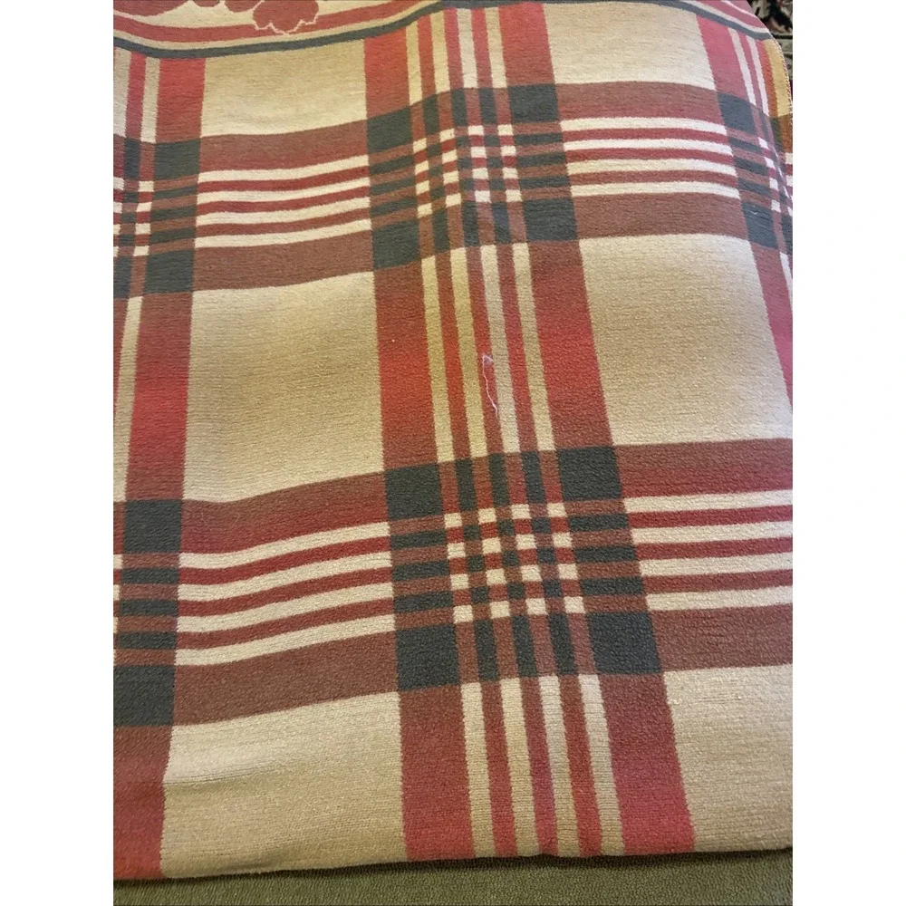 1930's Beacon Camp Blanket Reversable Floral Checker Pattern Approx 76x72 (TD)